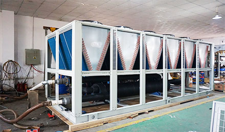 冷水機(jī)出現(xiàn)漏油問題該如何去解決？