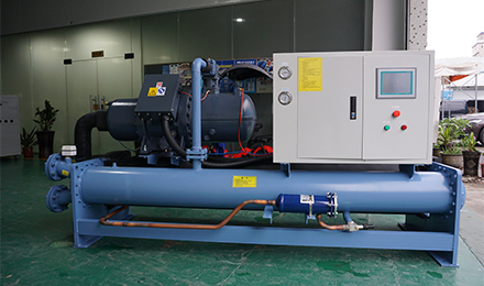 為什么冷水機(jī)中的蒸發(fā)器與冷凝器會出現(xiàn)凍裂現(xiàn)象呢？