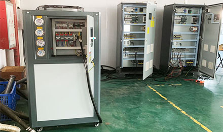 什么原因引起工業(yè)冷水機(jī)壓力過(guò)高的？