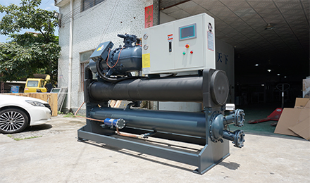 冷水機中冷凝器壓力的調節(jié)方法